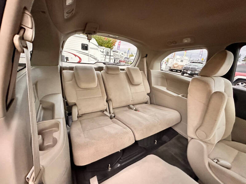 2011 Honda Odyssey LX