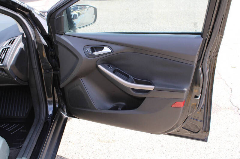 2015 Ford Focus Titanium