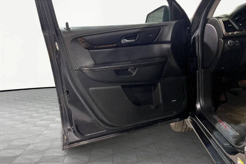 2015 GMC Acadia Denali