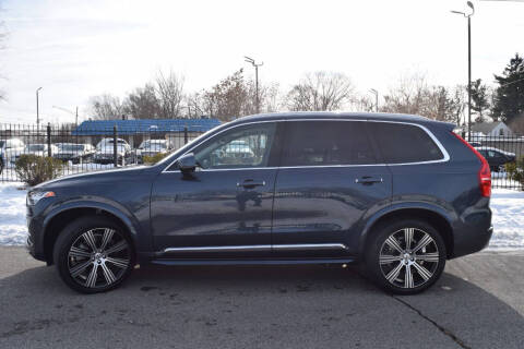 2022 Volvo XC90 T6 Inscription 6-Passenger