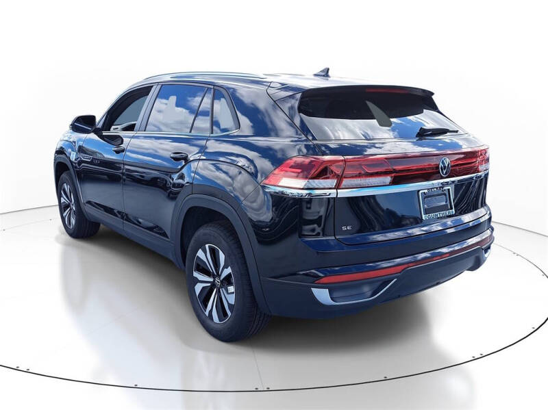 2026 Volkswagen Atlas Cross Sport SE