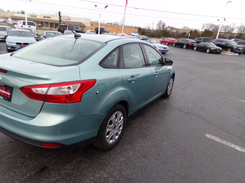 2012 Ford Focus SE
