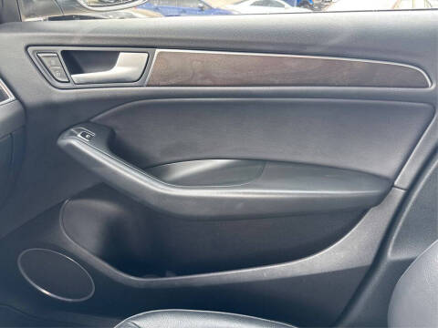 2015 Audi Q5 2.0T quattro Premium Plus