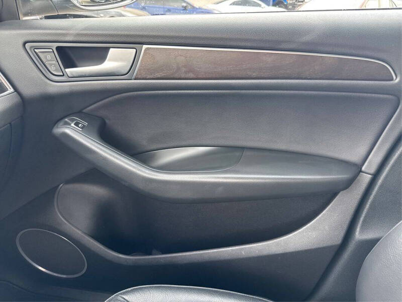 2015 Audi Q5 2.0T quattro Premium Plus