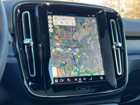 2022 Volvo C40 Recharge Pure Electric P8