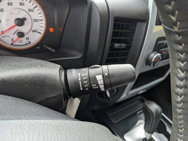 2014 Nissan Titan 26