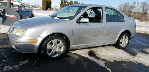 2004 Volkswagen Jetta for sale at Geareys Auto Sales of Sioux Falls, LLC in Sioux Falls SD