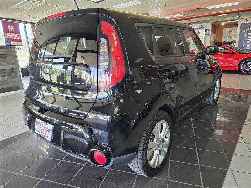 2016 Kia Soul +