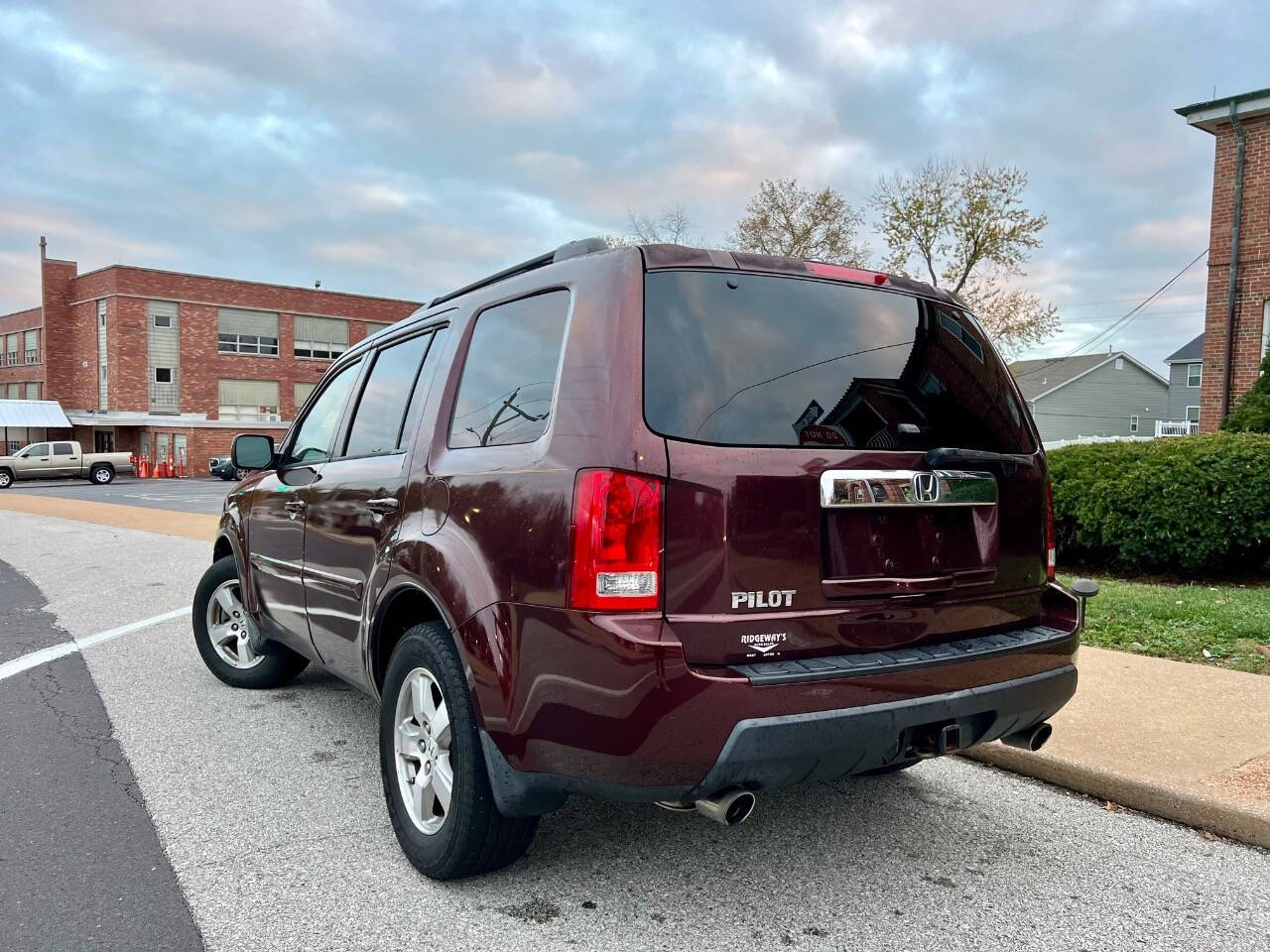 2009 Honda Pilot for sale at Kay Motors LLC. in Saint Louis, MO