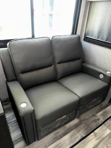 2024 Starcraft RV Super Lite