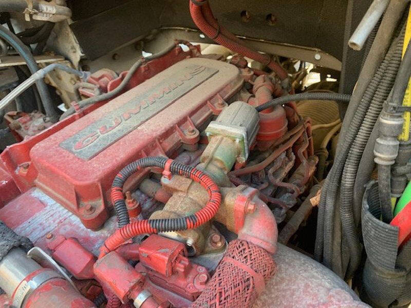 2014 Freightliner 108 SD