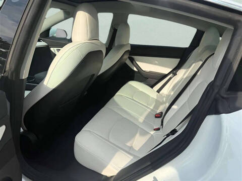 2020 Tesla Model 3 Long Range