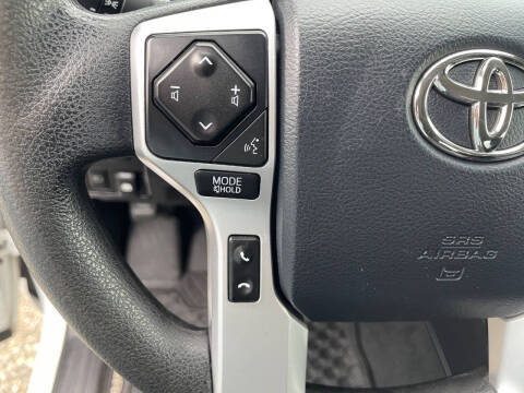 2018 Toyota Tundra SR5