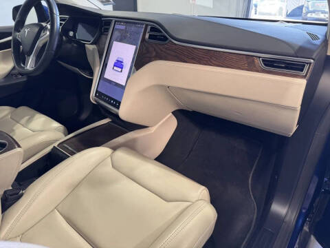2018 Tesla Model X 75D