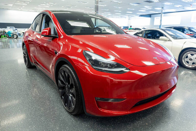 2023 Tesla Model Y Performance