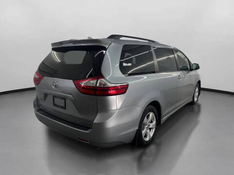 2018 Toyota Sienna