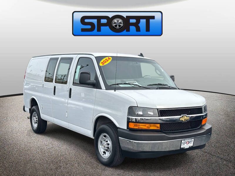 2024 Chevrolet Express 2500