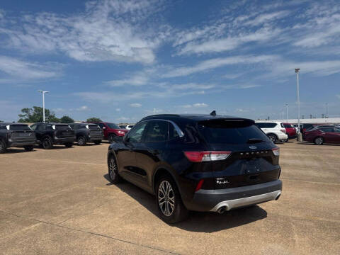 2021 Ford Escape SEL