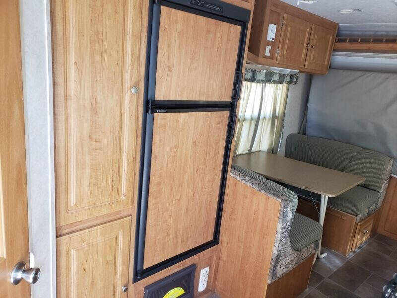 2006 Rockwood Trailer Coach