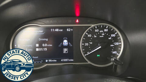 2019 Nissan Kicks SR
