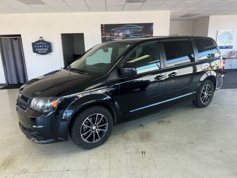 2015 Dodge Grand Caravan for sale at Used Car Outlet in Bloomington IL