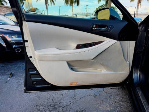 2011 Lexus ES 350