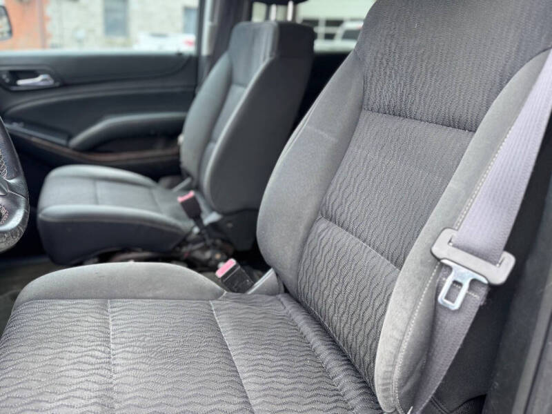 2016 Chevrolet Suburban LS