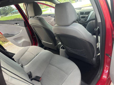 2016 Hyundai Accent SE