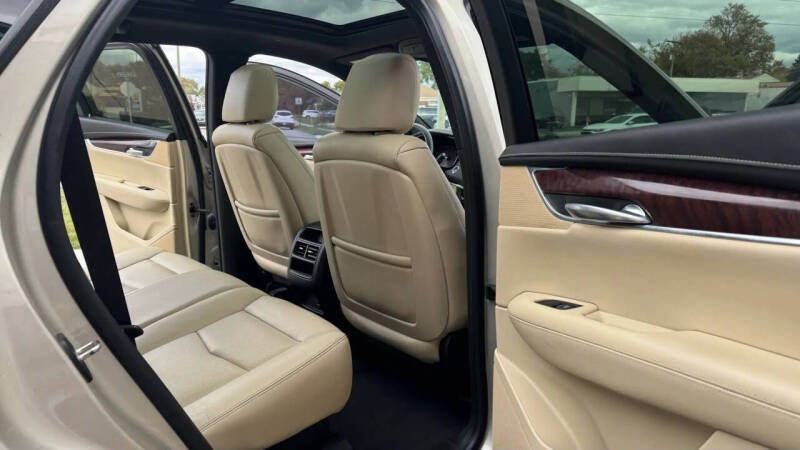 2017 Cadillac XT5 Luxury