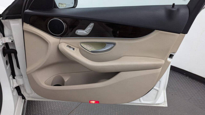 2015 Mercedes-Benz C-Class C 300