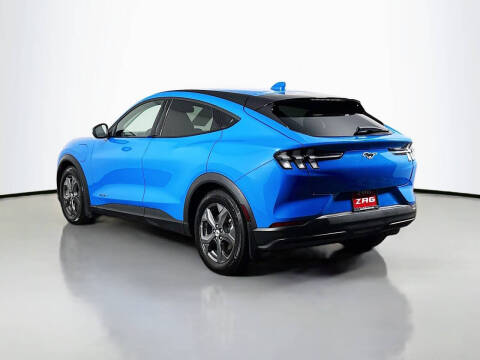 2022 Ford Mustang Mach-E Select