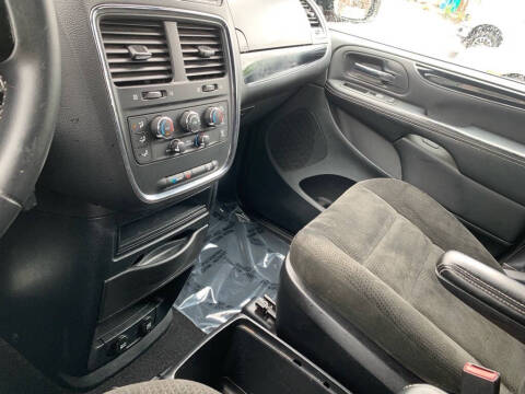 2016 Dodge Grand Caravan SE Plus