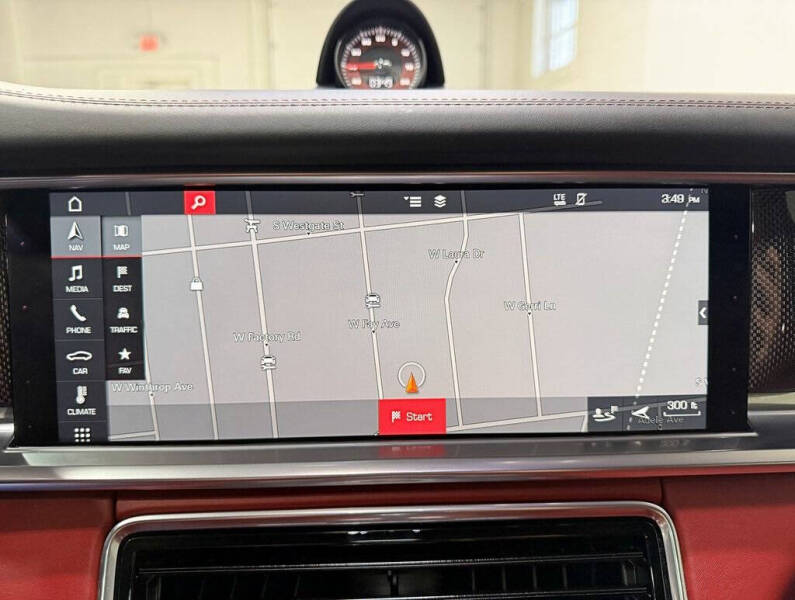 2018 Porsche Panamera 4