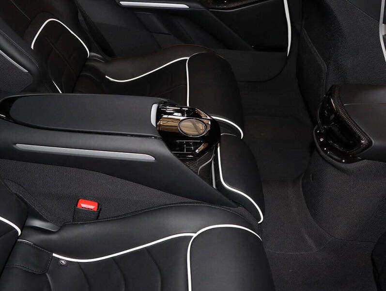 2024 Ferrari Purosangue