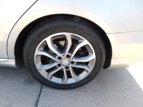 2015 Mercedes-Benz C-Class C 300