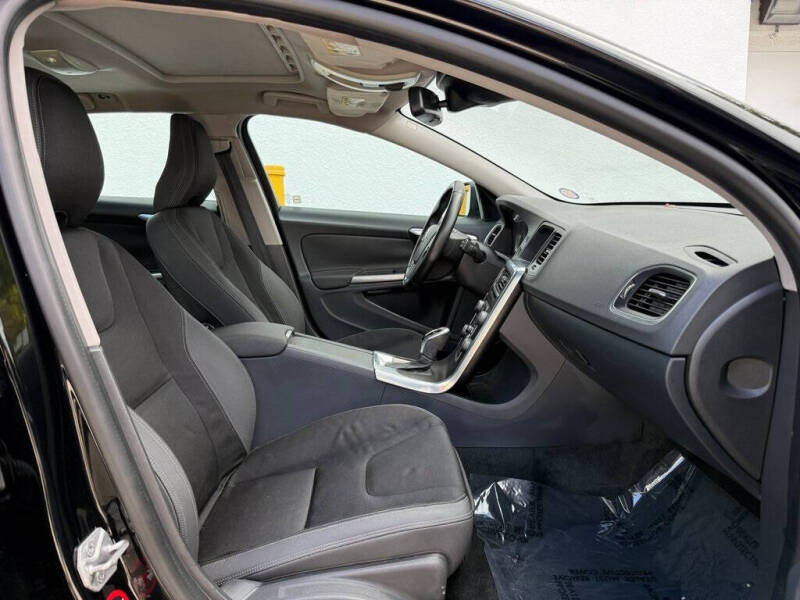 2015 Volvo V60 T5 Drive-E