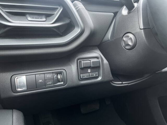 2025 Chevrolet Silverado EV LT