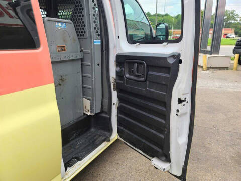 2016 GMC Savana 2500