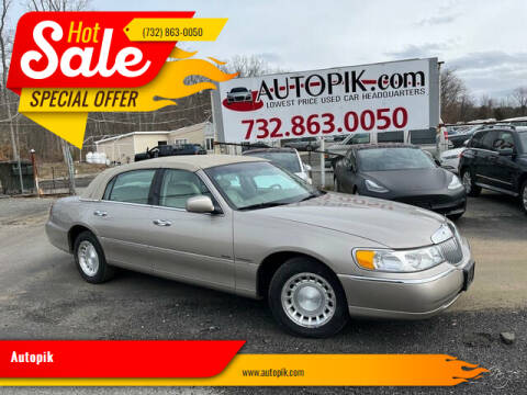 2002 Lincoln Town Car for sale at Autopik in Howell NJ