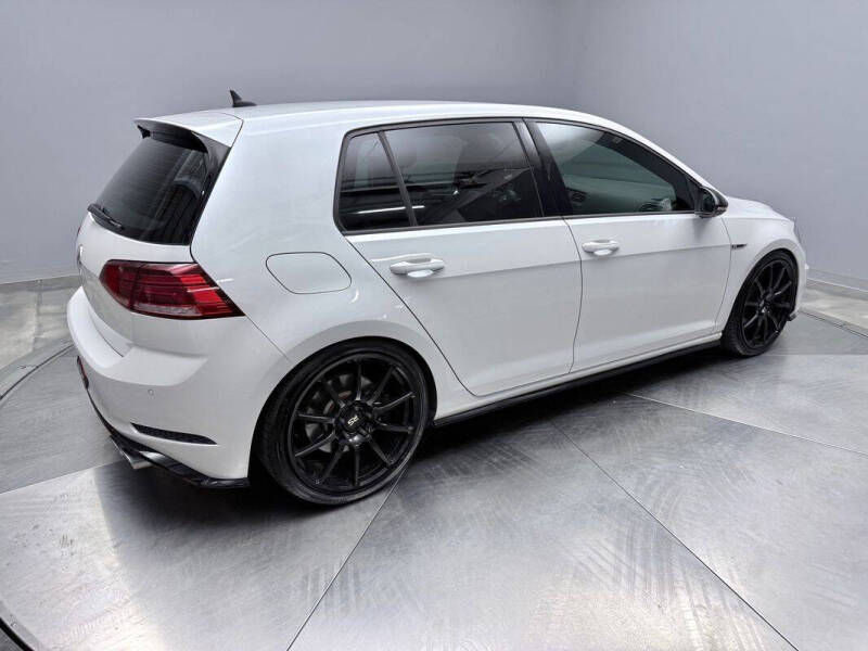 2019 Volkswagen Golf R 4Motion