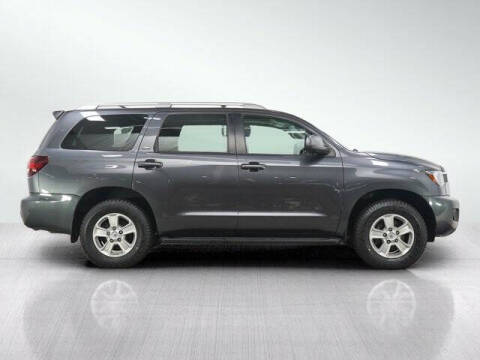 2018 Toyota Sequoia SR5
