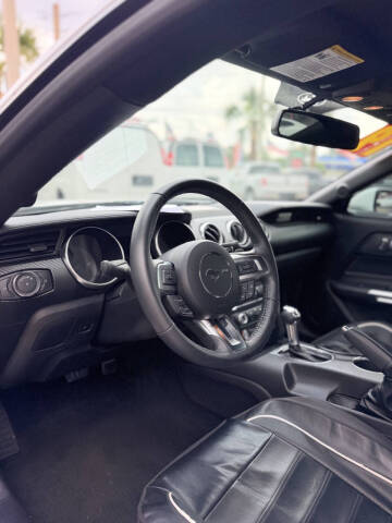 2019 Ford Mustang EcoBoost