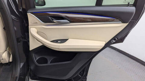 2022 BMW X4 xDrive30i