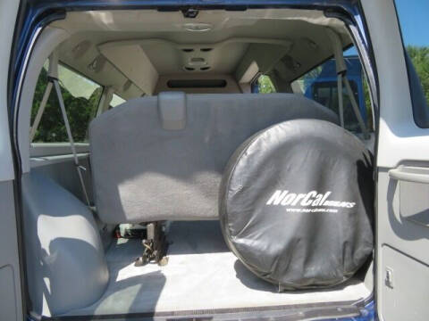 2011 Ford E-Series E-350 SD XLT