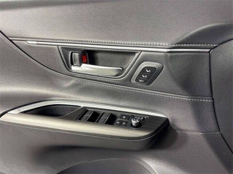 2024 Toyota Venza XLE