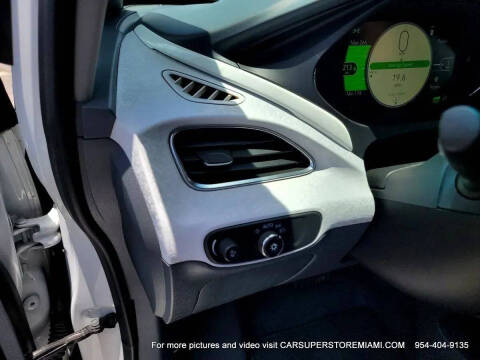 2017 Chevrolet Bolt EV LT