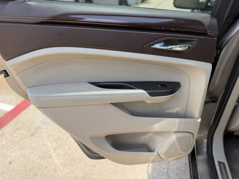 2012 Cadillac SRX Performance Collection
