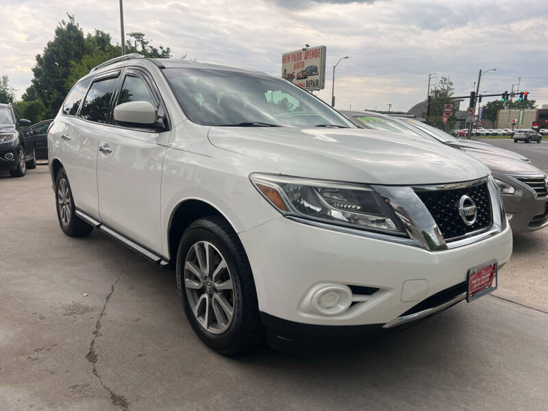 2014 Nissan Pathfinder for sale at New Park Avenue Auto Inc in Hartford CT