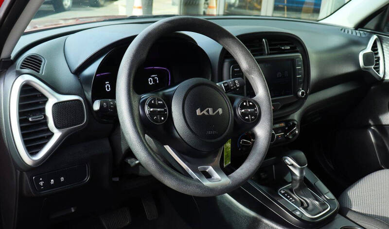 2024 Kia Soul LX