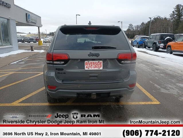 2021 Jeep Grand Cherokee Laredo X